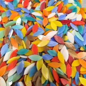 1 Kg - Stained Glass Petals - 25x11x3mm